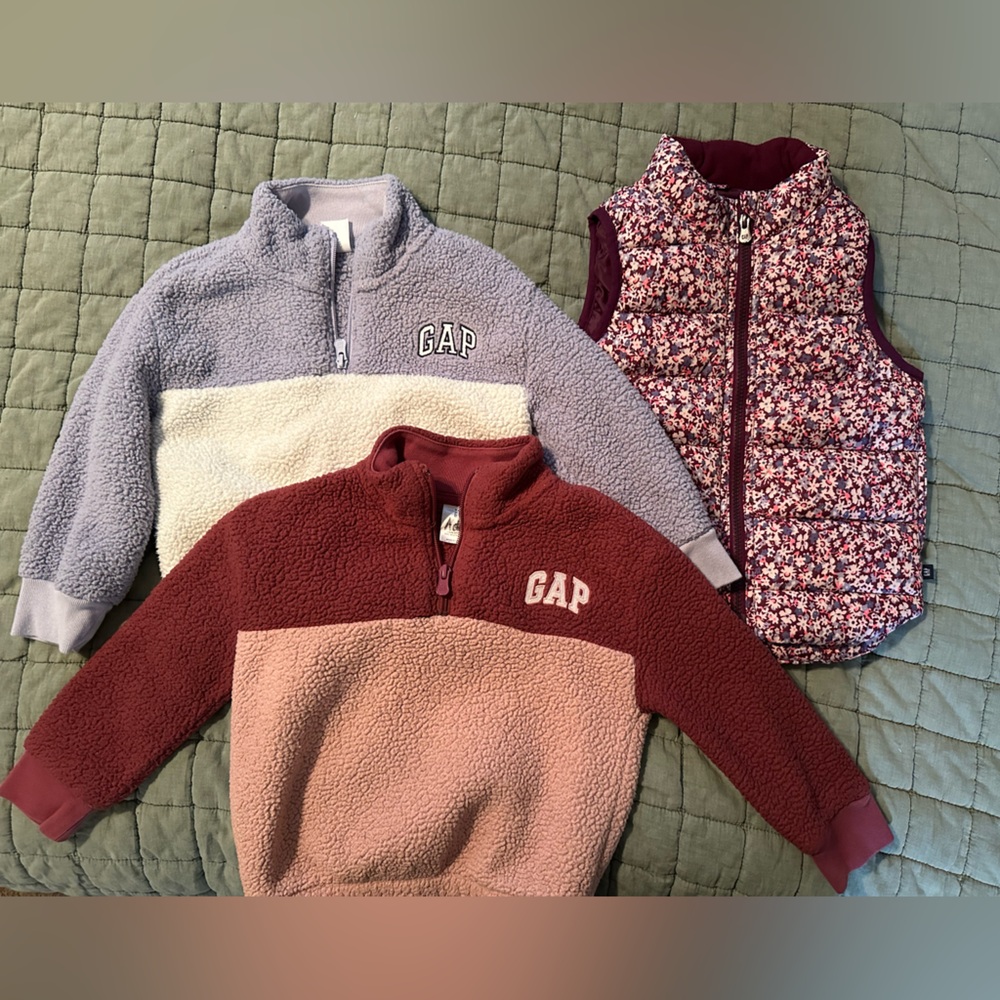 GAP Kids Fleece Jackets and Floral Vest Set